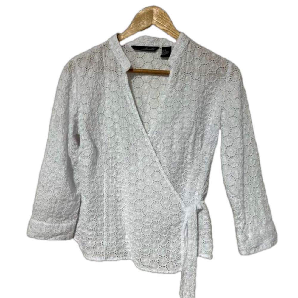 Willi Smith white eyelet wrap shirt size M